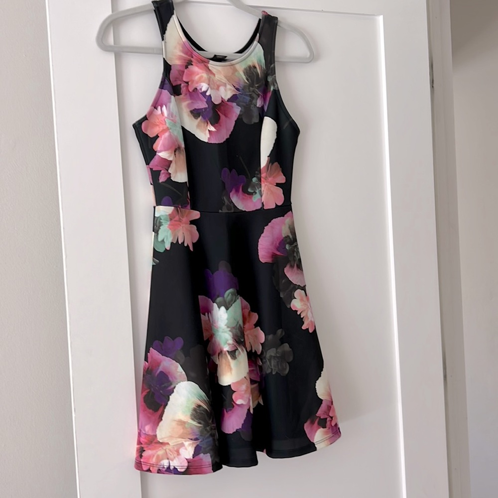 Aqua Size S Floral Dress Black with Bright Flowers